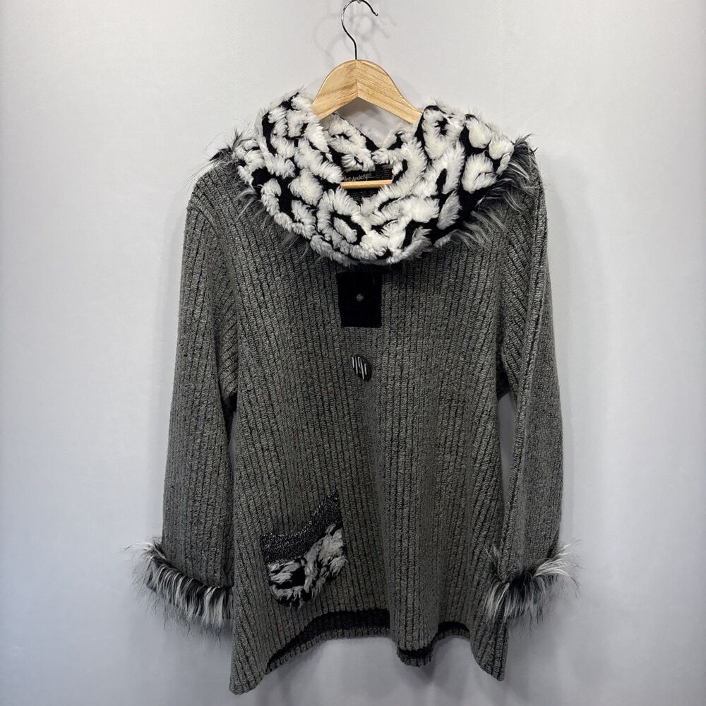 Lee Andersen Vintage USA Cowl Neck Sweater Large Gray Faux Fur Art Wear Whimsy